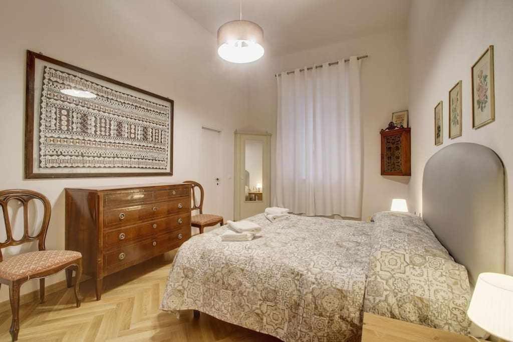 Piazza Mentana Apartment Firenze Bagian luar foto