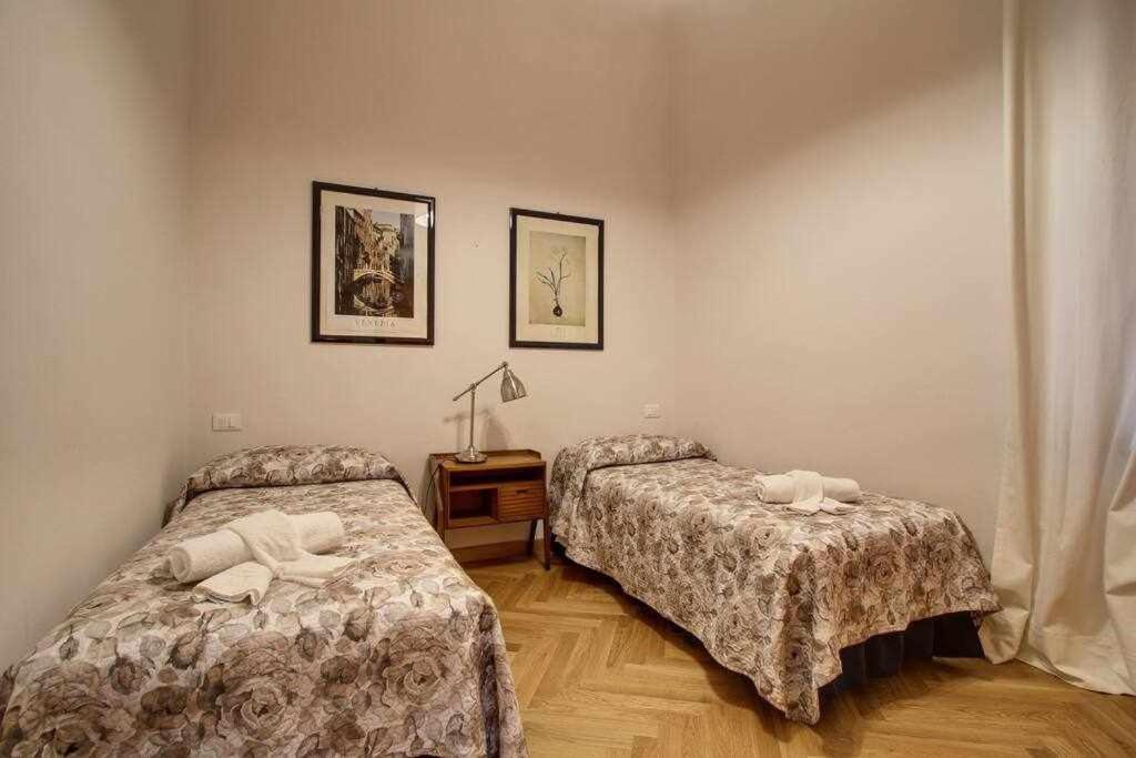 Piazza Mentana Apartment Firenze Bagian luar foto